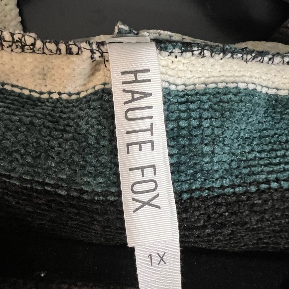 Haute Fox Striped Button-Up Sweater - Picture 5 of 6